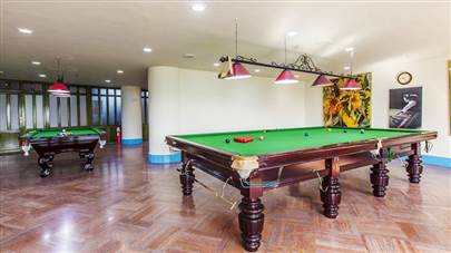 بیلیارد هتل پارس ائل گلی تبریز بیلیارد هتل پارس ائل گلی تبریز